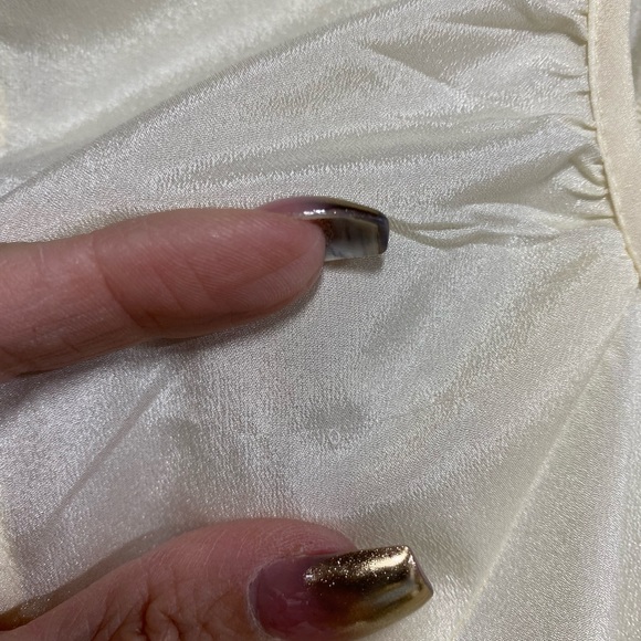 Banana Republic Ivory Ruffle Blouse NWOT Size PXS - Picture 4 of 4